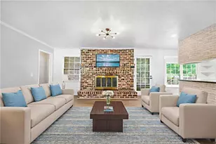 2173 Tanglewood Trail NE, Conyers, GA 30013 - Photo 2
