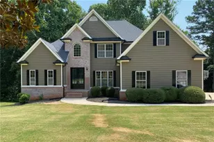 623 Henning Dr, Winder, GA 30680 - Photo 1