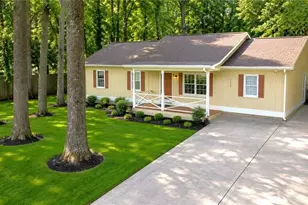2456 Verner Rd, Lawrenceville, GA 30043 - Photo 2