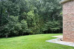96 Highgrove Dr, Suwanee, GA 30024 - Photo 24