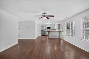 325 Shadowbrooke Circle, Loganville, GA 30052 - Photo 6
