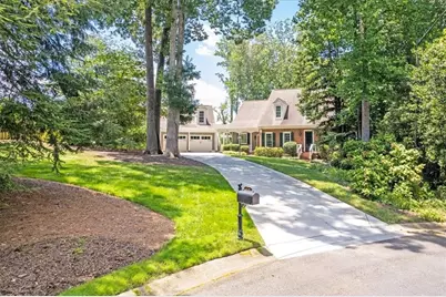 5170 Baldwin Terrace, Marietta, GA 30068 - Photo 2
