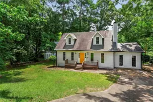1046 River Bend Ct, Riverdale, GA 30296 - Photo 2