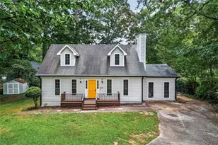 1046 River Bend Ct, Riverdale, GA 30296 - Photo 1