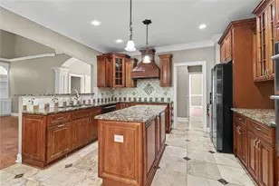 760 Links View Dr, Sugar Hill, GA 30518 - Photo 34