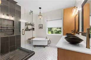 1636 Drew Dr NW, Atlanta, GA 30318 - Photo 14