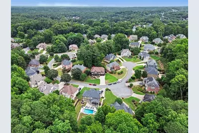 2122 Hollowbrooke Way NW, Acworth, GA 30101 - Photo 6