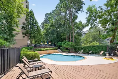 1 Biscayne Drive NW #703, Atlanta, GA 30309 - Photo 32