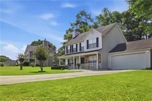 3740 Michaels Creek Way, Loganville, GA 30052 - Photo 2