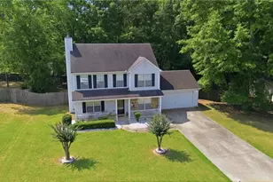 3740 Michaels Creek Way, Loganville, GA 30052 - Photo 4