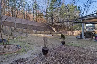 9122 Loxford St, Lithia Springs, GA 30122 - Photo 28