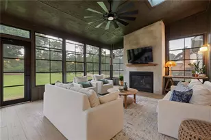 290 Walnutwood Trail, Roswell, GA 30075 - Photo 16