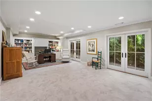 4504 Lake Forrest Dr, Atlanta, GA 30342 - Photo 44