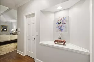 4504 Lake Forrest Dr, Atlanta, GA 30342 - Photo 14