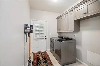 4504 Lake Forrest Drive, Atlanta, GA 30342 - Photo 52