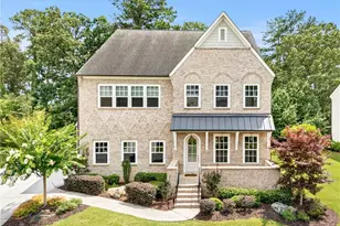 5053 Dinant Dr, Alpharetta, GA 30022 - Photo 2