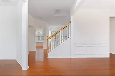8210 Shakerag Trace, Suwanee, GA 30024 - Photo 2