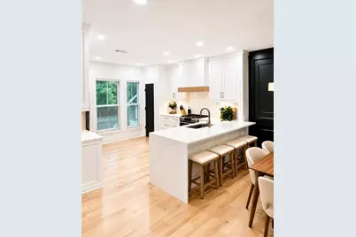 396 Suwanee Avenue, Suwanee, GA 30024 - Photo 8