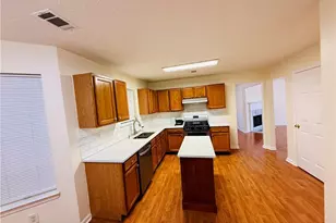 3811 Jackson Shoals Dr, Lawrenceville, GA 30044 - Photo 6