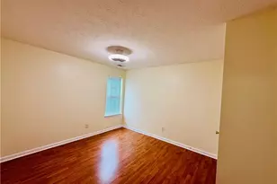 3811 Jackson Shoals Dr, Lawrenceville, GA 30044 - Photo 8