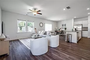 8317 Hunters Grv Rd, Union City, GA 30291 - Photo 4