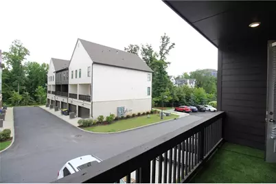 6532 Beacon Drive, Atlanta, GA 30328 - Photo 12