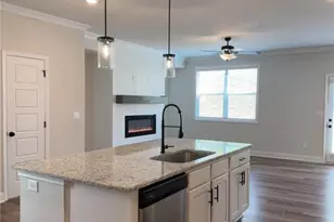 4695 Cypress Pk Dr, Gainesville, GA 30504 - Photo 8