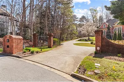 4680 Hamden Forest Drive SW, Atlanta, GA 30331 - Photo 4