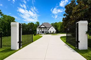 14955 Thompson Rd, Milton, GA 30004 - Photo 1