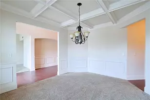 2236 Caledonia Dr, Lawrenceville, GA 30045 - Photo 8