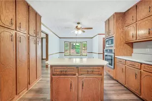 381 Wylde Woode Dr, McDonough, GA 30253 - Photo 8