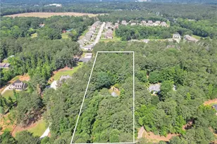 381 Wylde Woode Dr, McDonough, GA 30253 - Photo 2