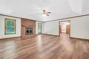 381 Wylde Woode Dr, McDonough, GA 30253 - Photo 14