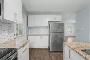 1167 Hubbard St SW, Atlanta, GA 30310 - Photo 6