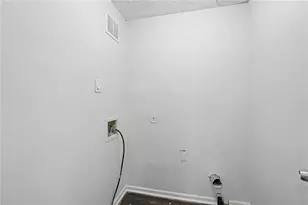 1167 Hubbard St SW, Atlanta, GA 30310 - Photo 10