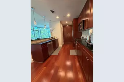 2795 Peachtree Rd NE #409, Atlanta, GA 30305 - Photo 14