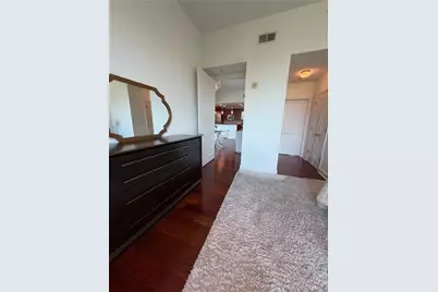 2795 Peachtree Rd NE #409, Atlanta, GA 30305 - Photo 10