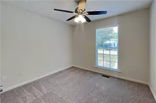 6460 River Hill Dr, Flowery Branch, GA 30542 - Photo 12