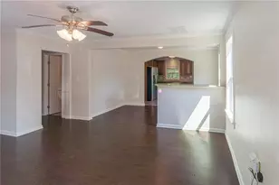 609 San Fernardo Dr SE, Smyrna, GA 30080 - Photo 6