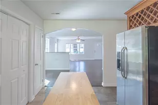 609 San Fernardo Dr SE, Smyrna, GA 30080 - Photo 10