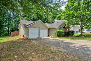 2343 Rambling Way, Lithonia, GA 30058 - Photo 36