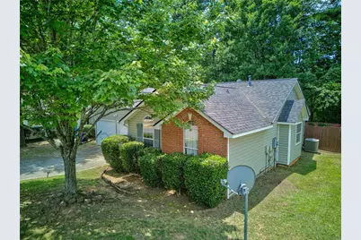 2343 Rambling Way, Lithonia, GA 30058 - Photo 40