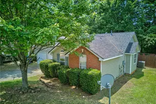 2343 Rambling Way, Lithonia, GA 30058 - Photo 40