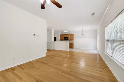 1378 Dukes Creek Drive NW, Kennesaw, GA 30152 - Photo 10