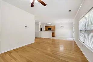 1378 Dukes Creek Dr NW, Kennesaw, GA 30152 - Photo 10