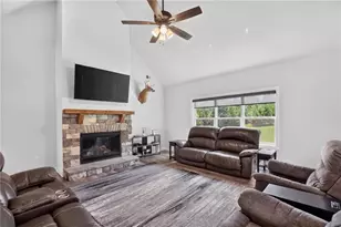 48 Starr Pl, Newnan, GA 30263 - Photo 18