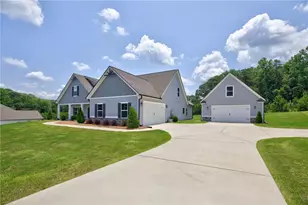 48 Starr Pl, Newnan, GA 30263 - Photo 4
