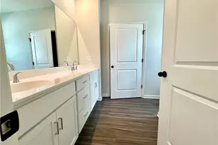 4445 Buttonwood Ln, Lilburn, GA 30047 - Photo 10
