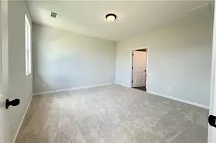 4445 Buttonwood Ln, Lilburn, GA 30047 - Photo 14