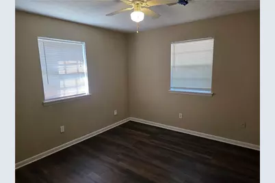 897 A Six Oaks Circle #B, Norcross, GA 30093 - Photo 6
